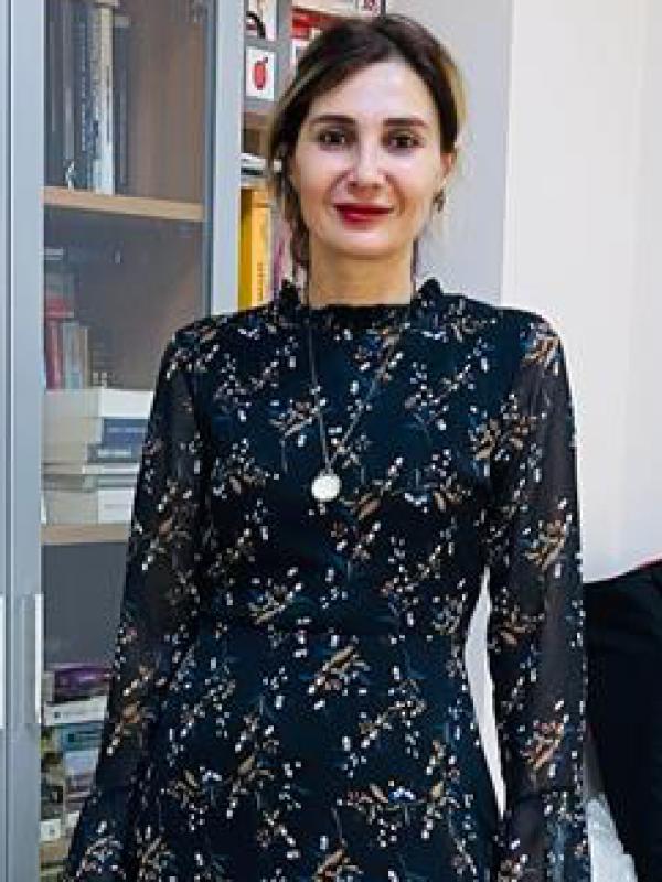 Doç.Dr. Zuhal AKMEŞE